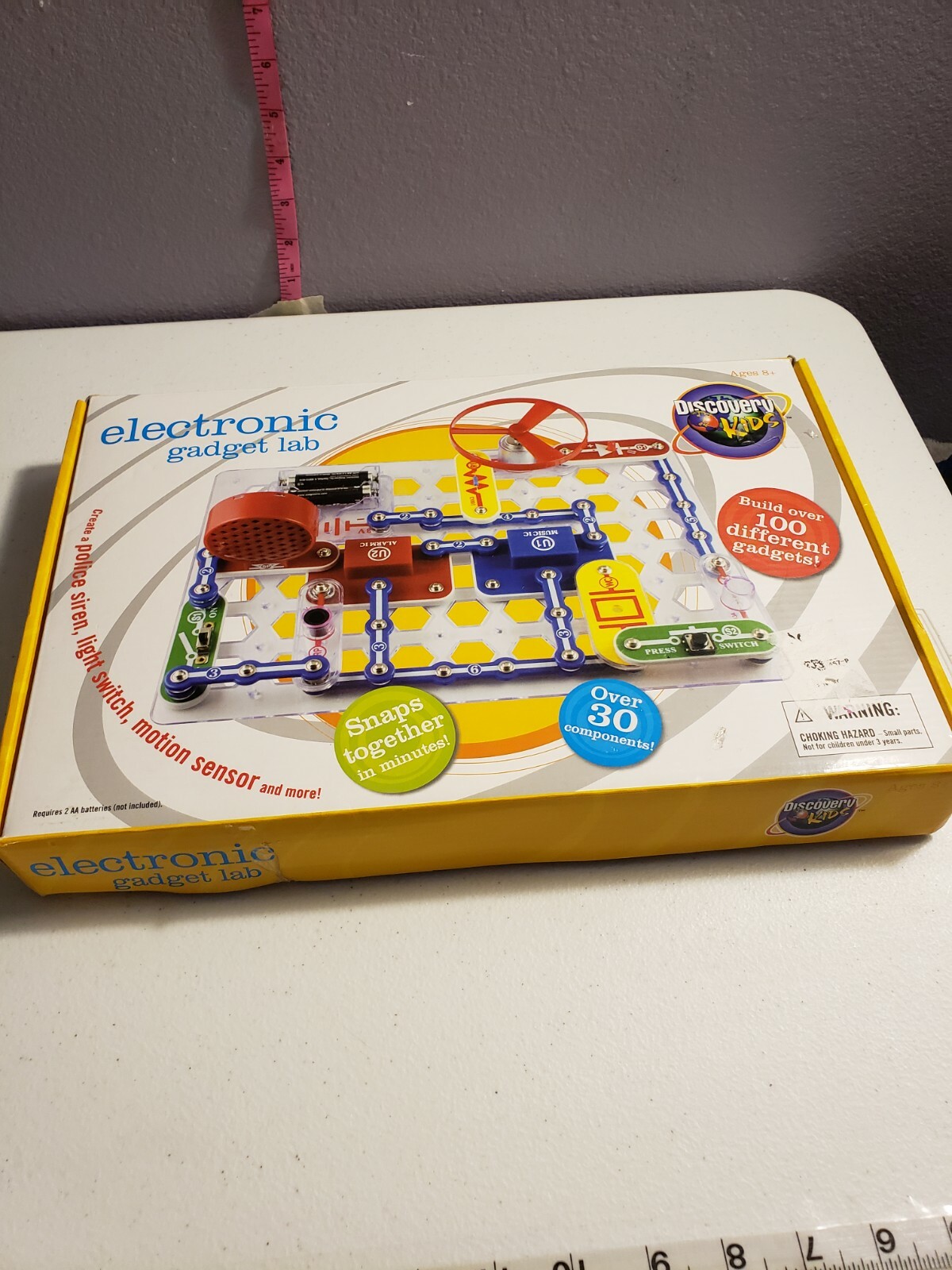 Discovery Kids Electronic Lab Motion Light & Sound