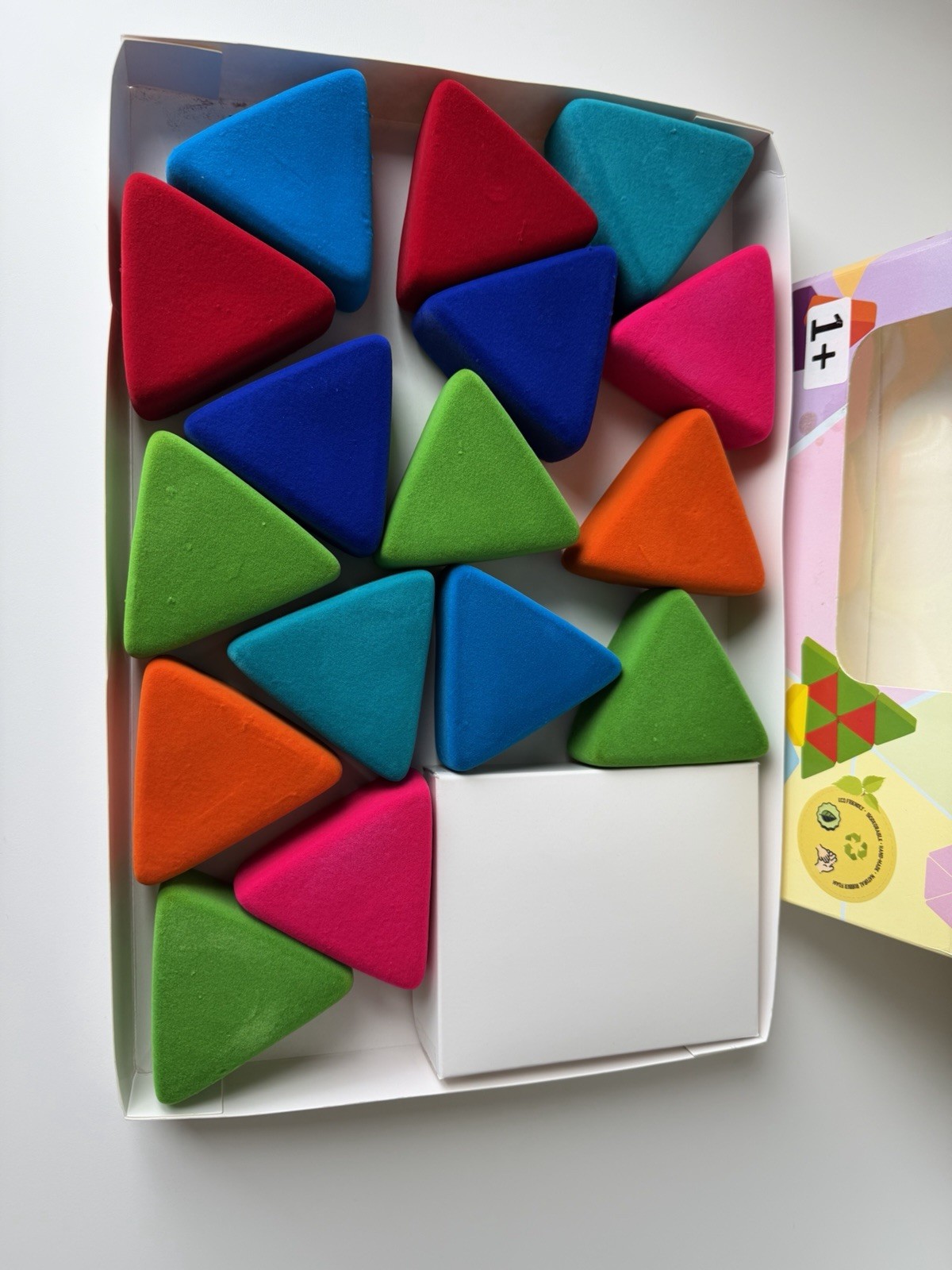 Just Triangles – 16 Piece Building Blocks