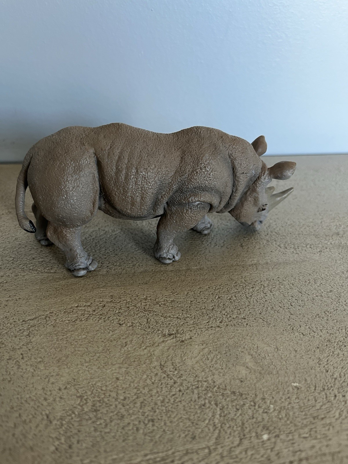 Safari LTD White Rhino 2010 Pre Owned Good Condition See Photos