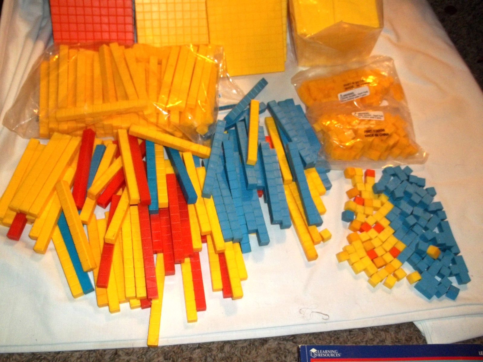 Base Ten Block Class Set 490 pcs + 2 Activity Guides ETA Cuisenaire
