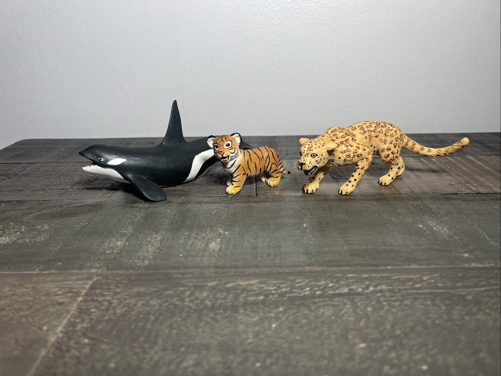 Safari Ltd Wild Animal Figure Lot Tigers Lions Zebra Eagle Turtle Leopard 14