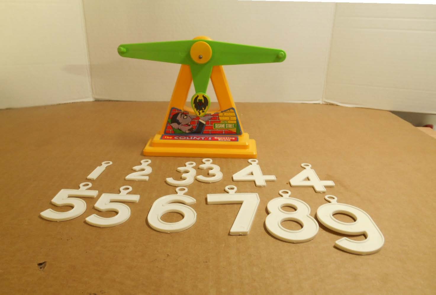 Sesame Street 1978 Gabriel Toys The Count’s Counting Scale Missing #2 P14