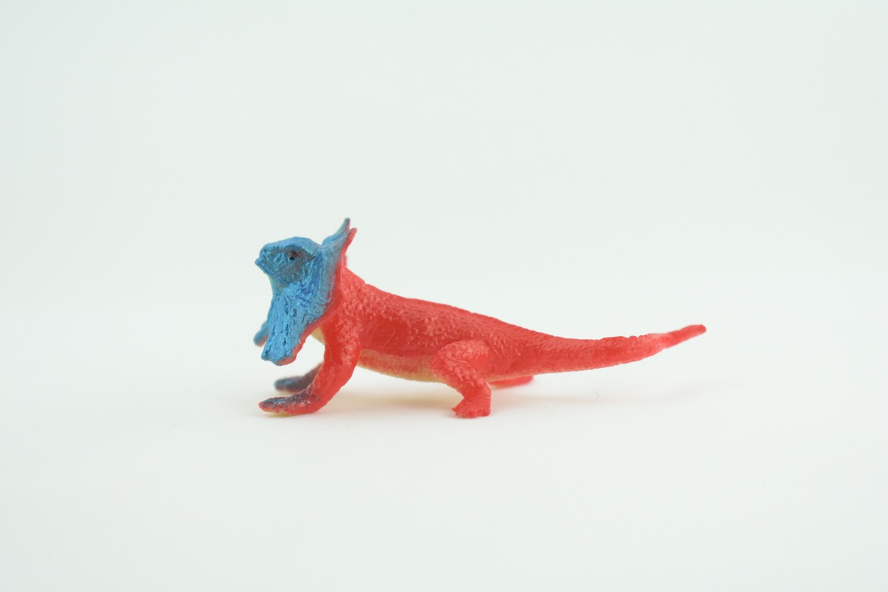 Toy Frilled Lizard, Red and Blue, Realistic Hand Painted Rubber 2.5″ WR40 B197