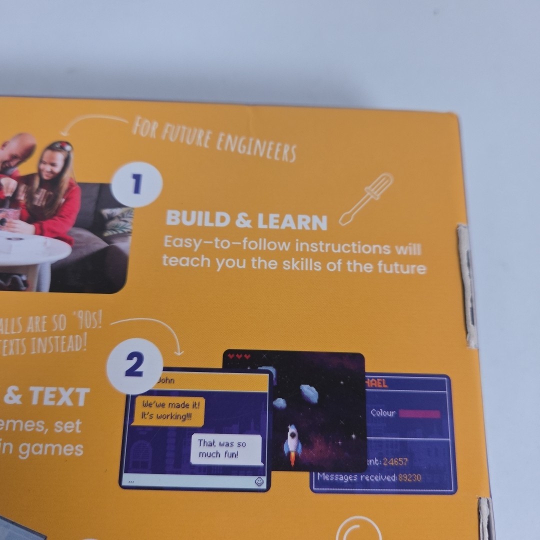 CircuitMess STEM Starter Kit, Chatter 2.0 Build/code your own walkie-texties