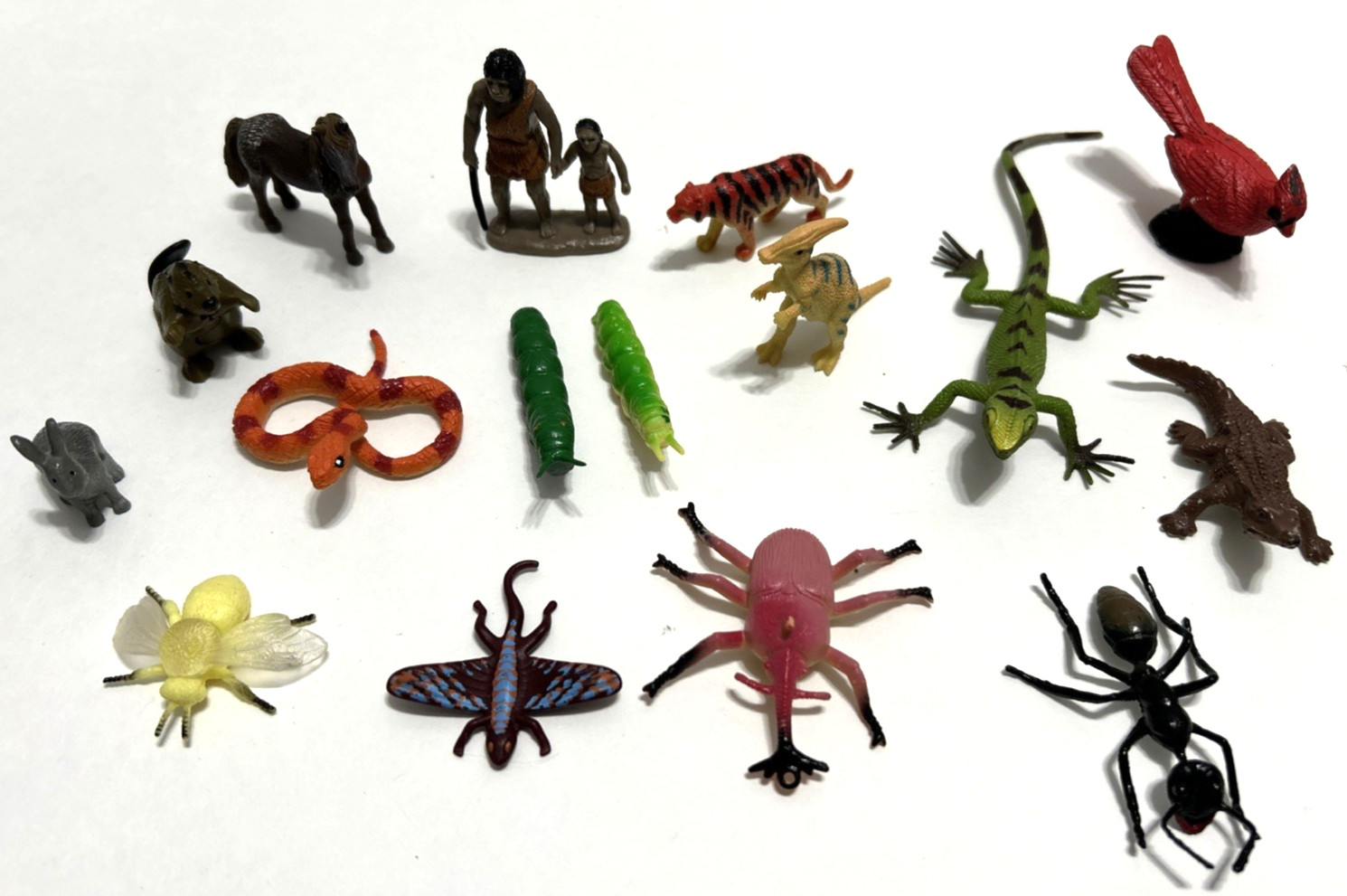16 pc Lot Realistic Plastic Animals Bugs Insects Figurine Figure Toy Dino Tiger