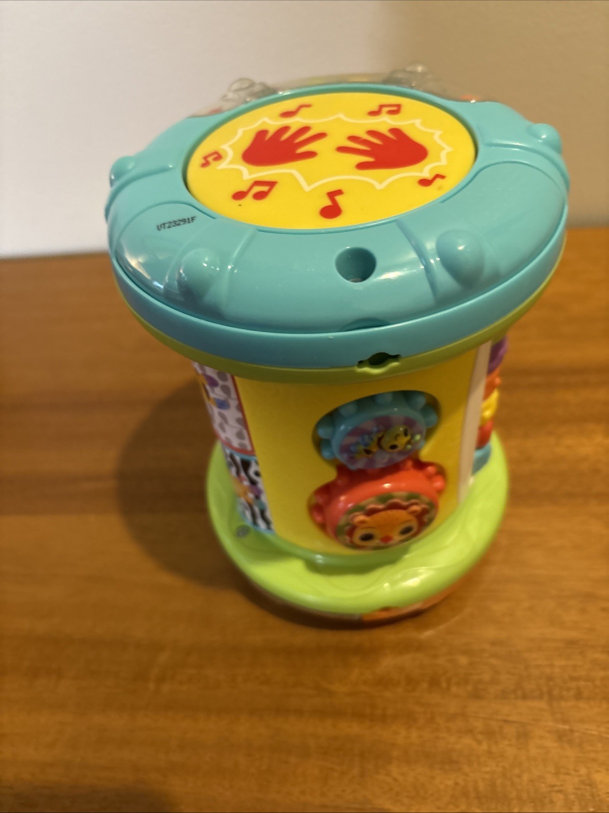 VTech 80-562600 2-in-1 Roll & Discover Roller Drum, English Version