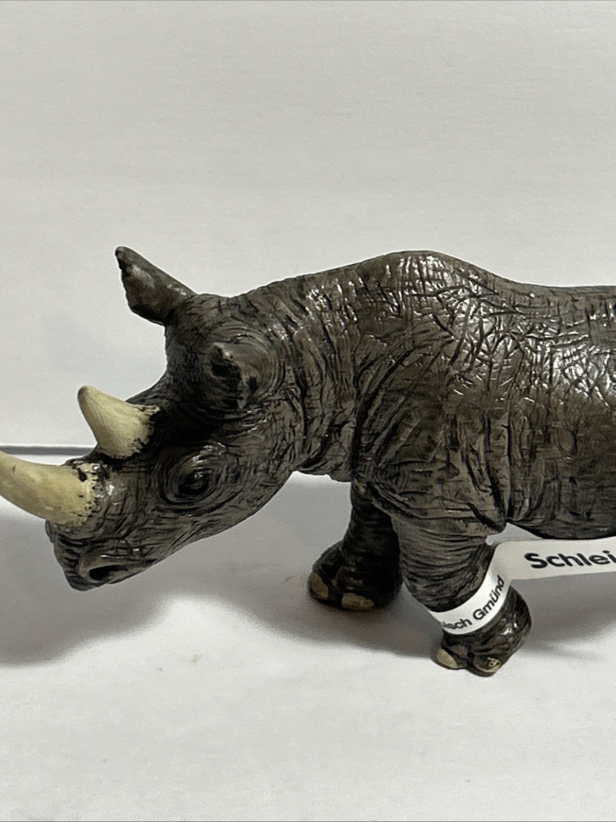 2008 SCHLEICH 6.5″ Gray Africa Black Rhino RHINOCEROS Animal Action FIGURE NWT