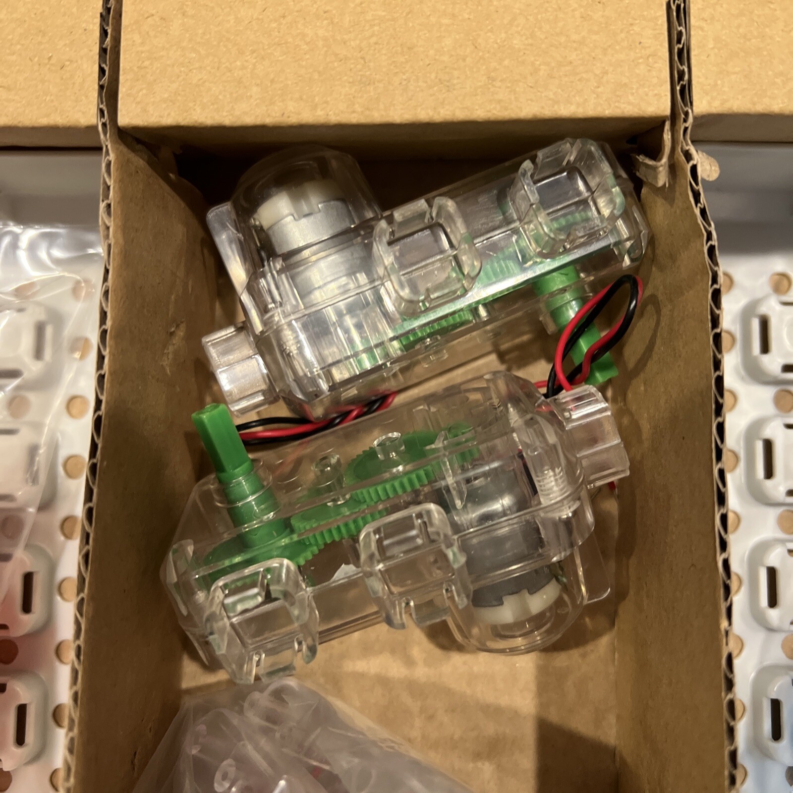 MOSTLY NEW Connex Amazing Jumbo Connect N Learn Circuit Set. Model ES248.