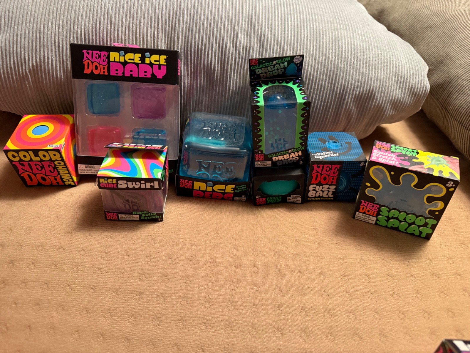 Needoh lot of 8 EXTREMELY RARE as a set of 8 includes Galactic Glow in the Dark