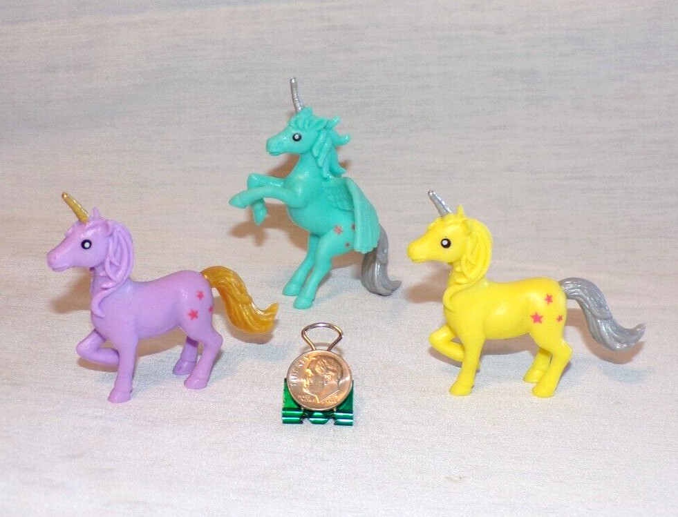Lot 3 Miniature Plastic Toy Animal Unicorn Pegacorn Purple Yellow Blue 2.5″