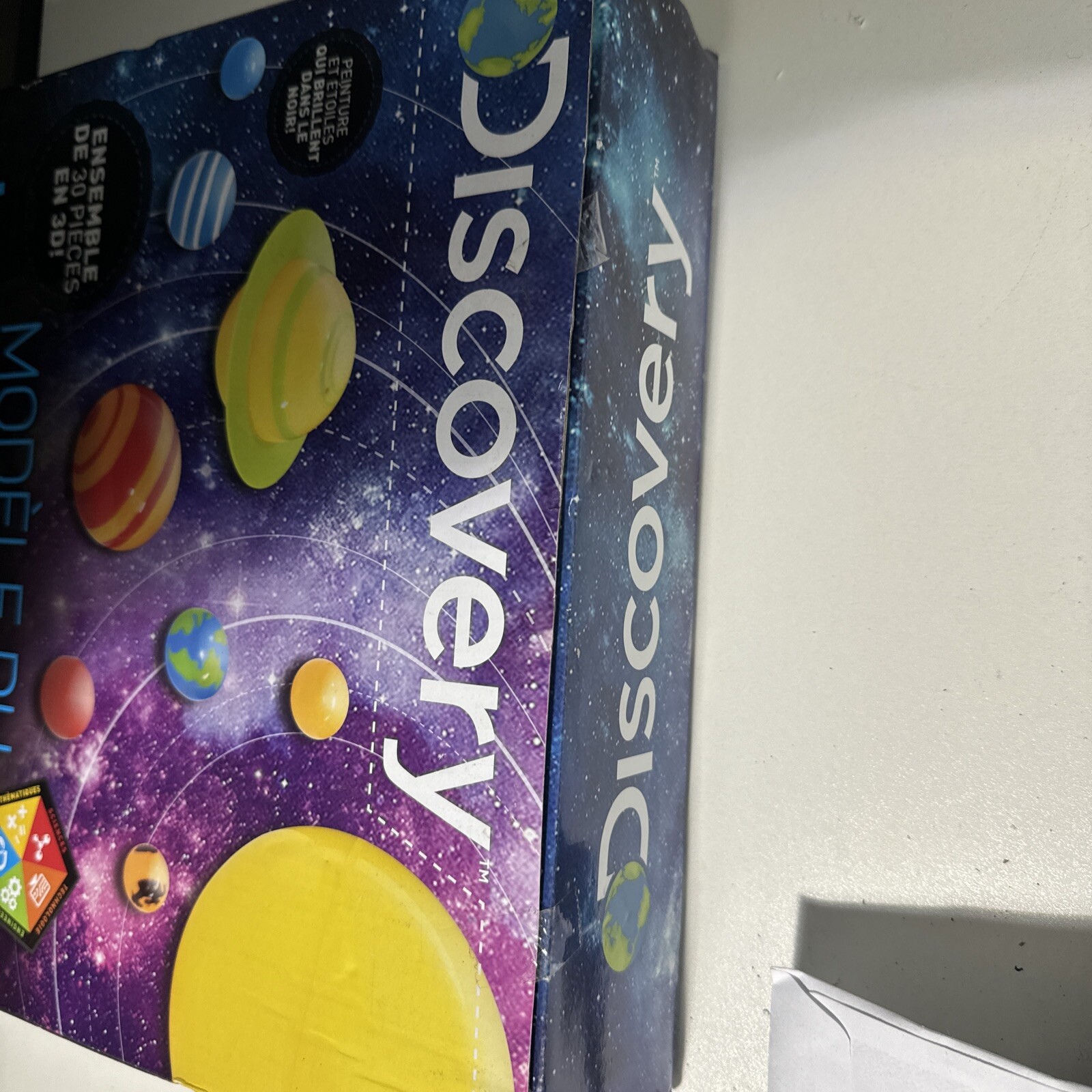 Discovery Channel Kids STEM 3D Glow-in-the-Dark Solar System Model Kit – SEALED
