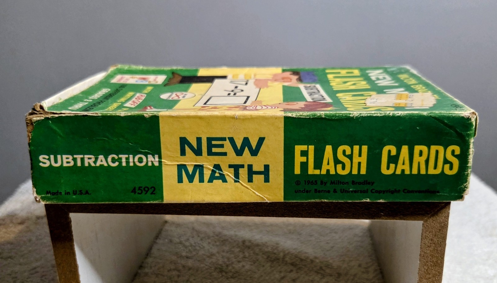 ​Vintage 1965 Milton Bradley New Math Subtraction Flash Cards Set #4592 Complete