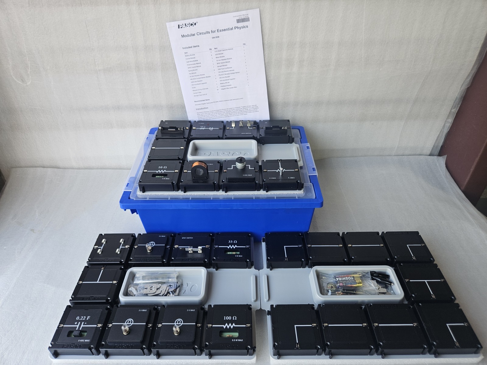 Pasco Modular Circuits Standard Kit EM-3536 For Essential Physics