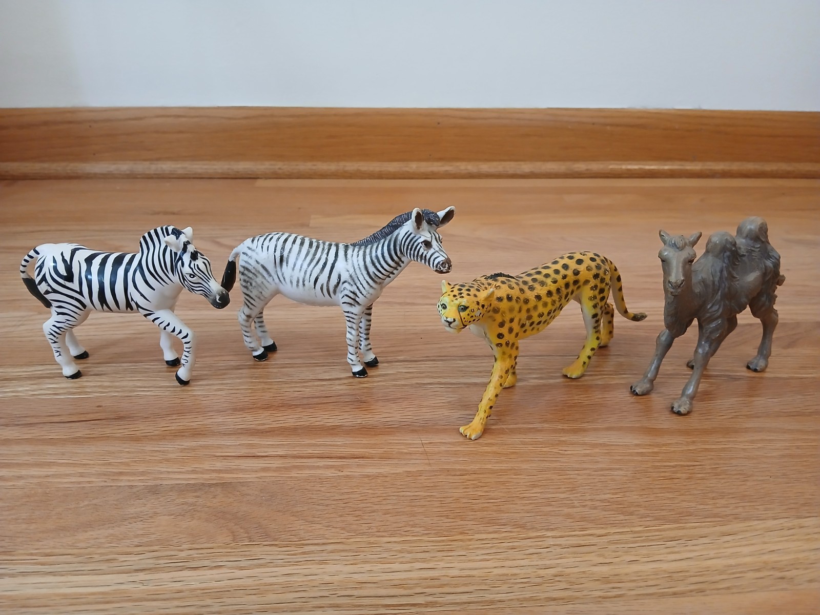 Vintage Vinyl Toy Animal Figures Lot of 14 Jungle Desert Sea AAA Playskool READ