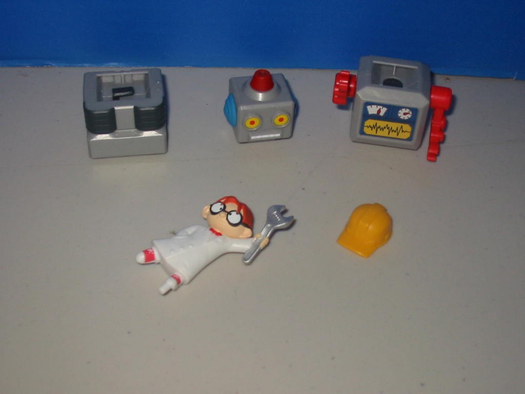 RUBE Goldberg Hilarious Invention S.T.E.M. RARE Wonderology Robot Factory See