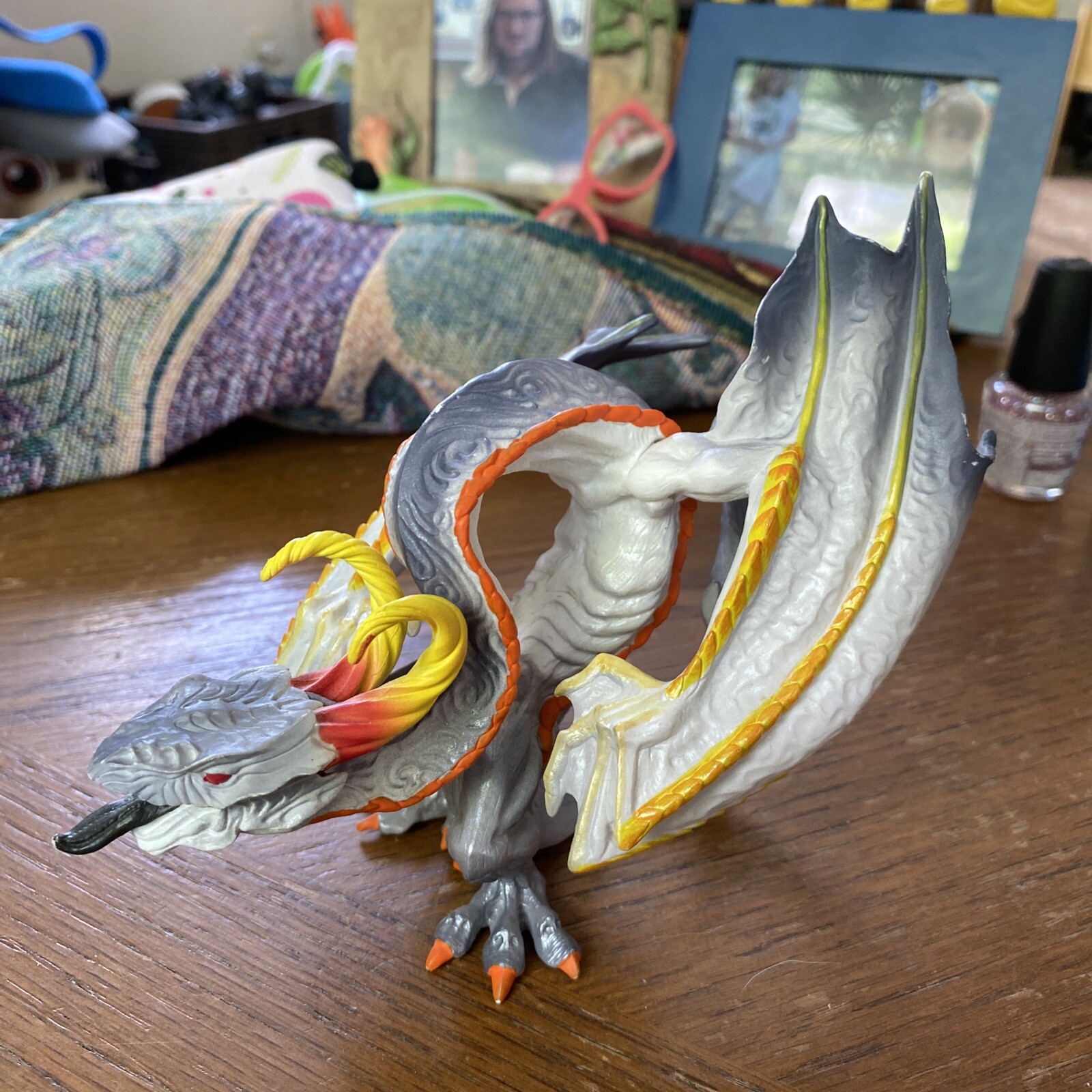 2017 Safari Ltd Smoke Dragon Figure Toy Gray Orange Fantasy Dungeon Dragons