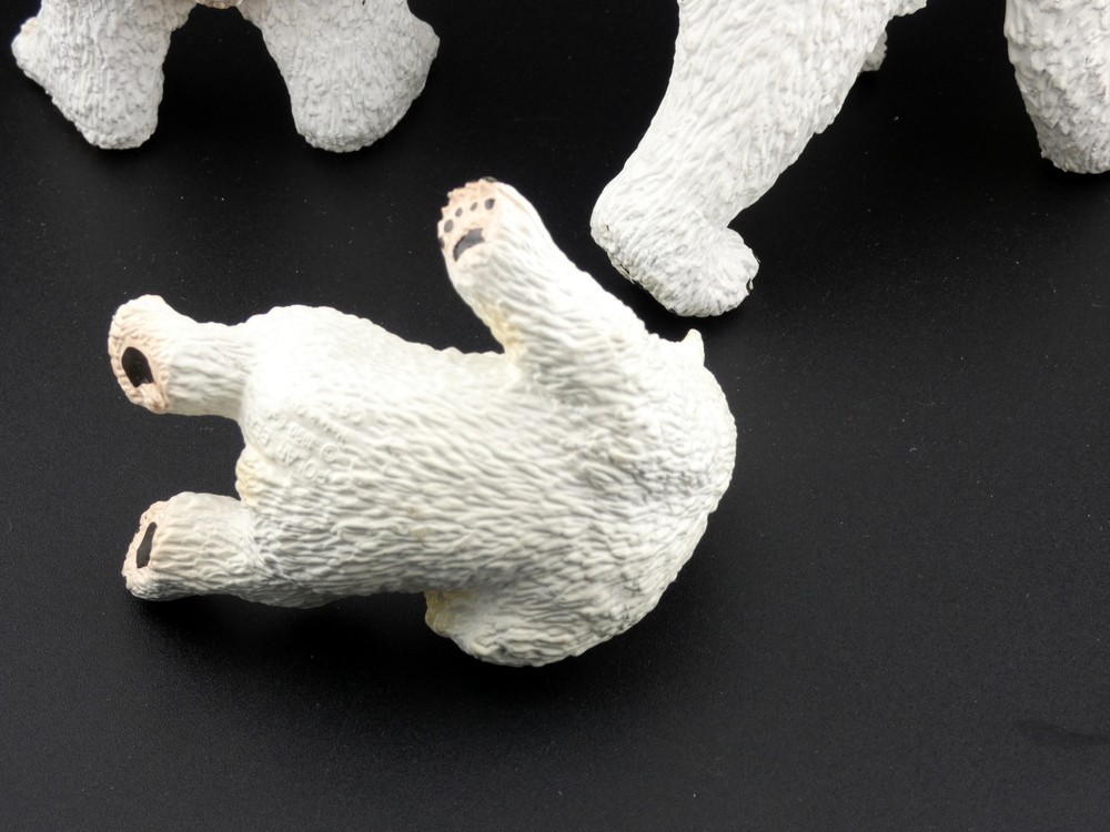 Vintage The Vanishing Wild Collection Polar Bear Set 1990 Safari Ltd
