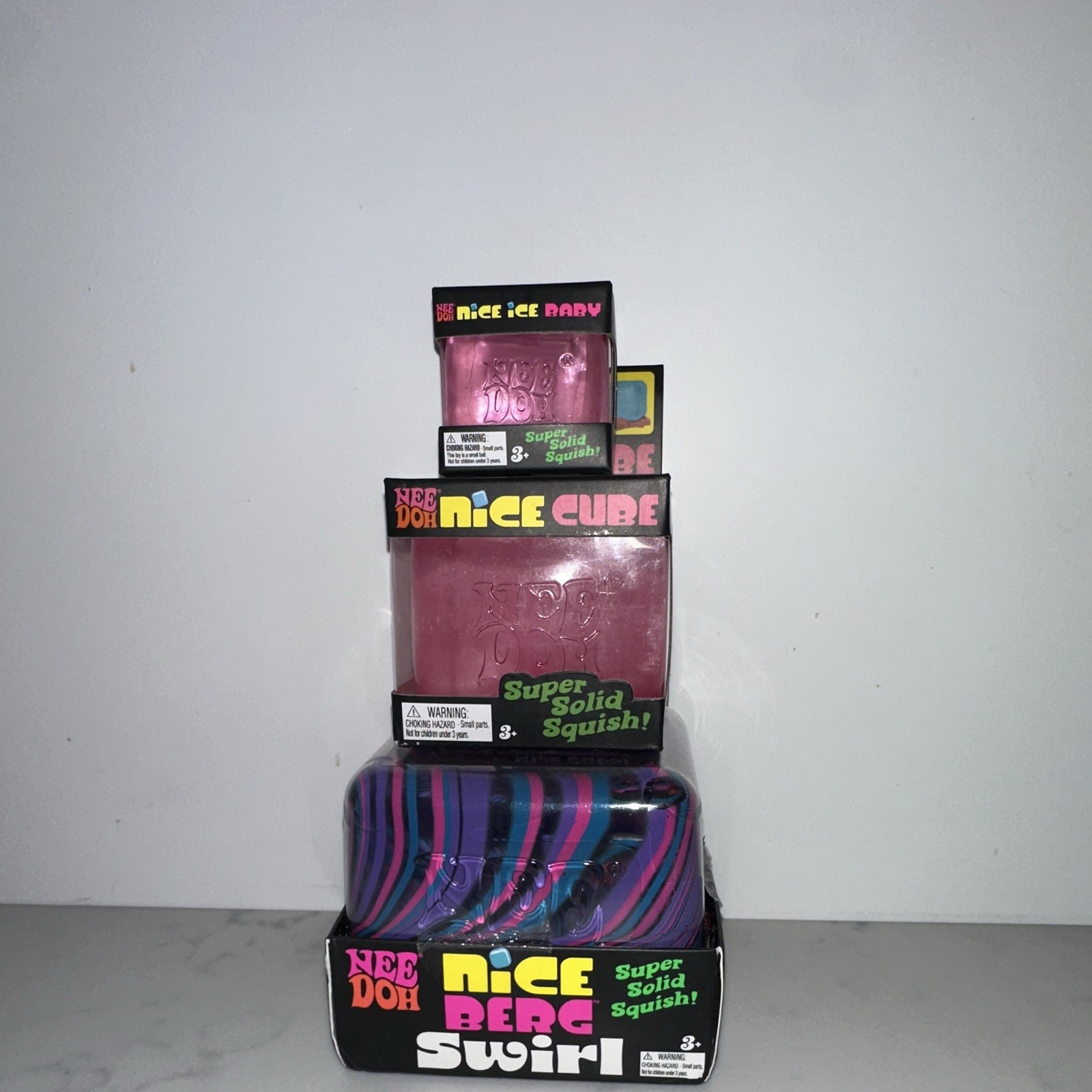 🔥🔥Schylling NeeDoh Pink Super Solid Squish Set Nice Berg Swirl, Cube Ice Baby