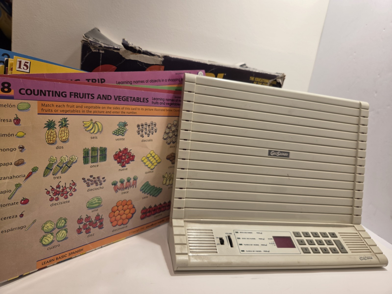 GeoSafari Electronic Learning System 8 Subjects 71 Activities Tested Working