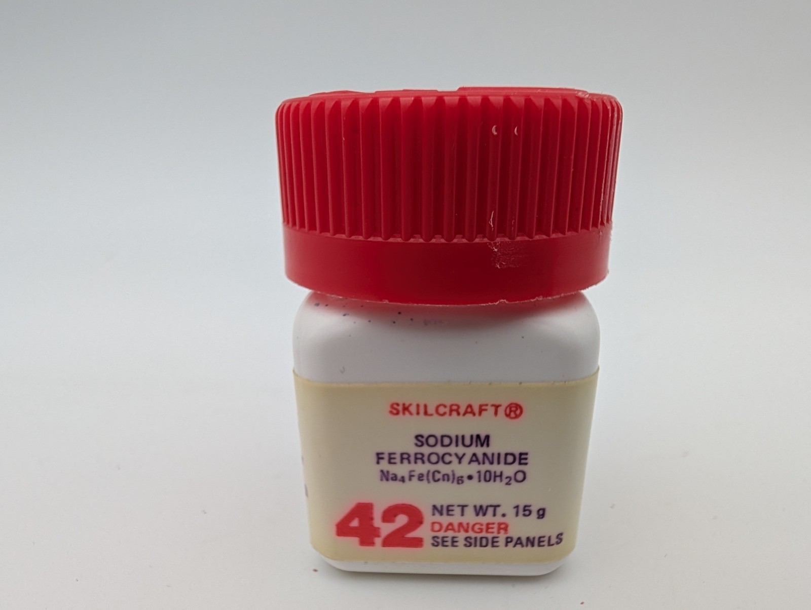 Lot of 5 Vintage 1960s Skilcraft Chemistry Chemicals Cobalt Chloride, Sodium Car
