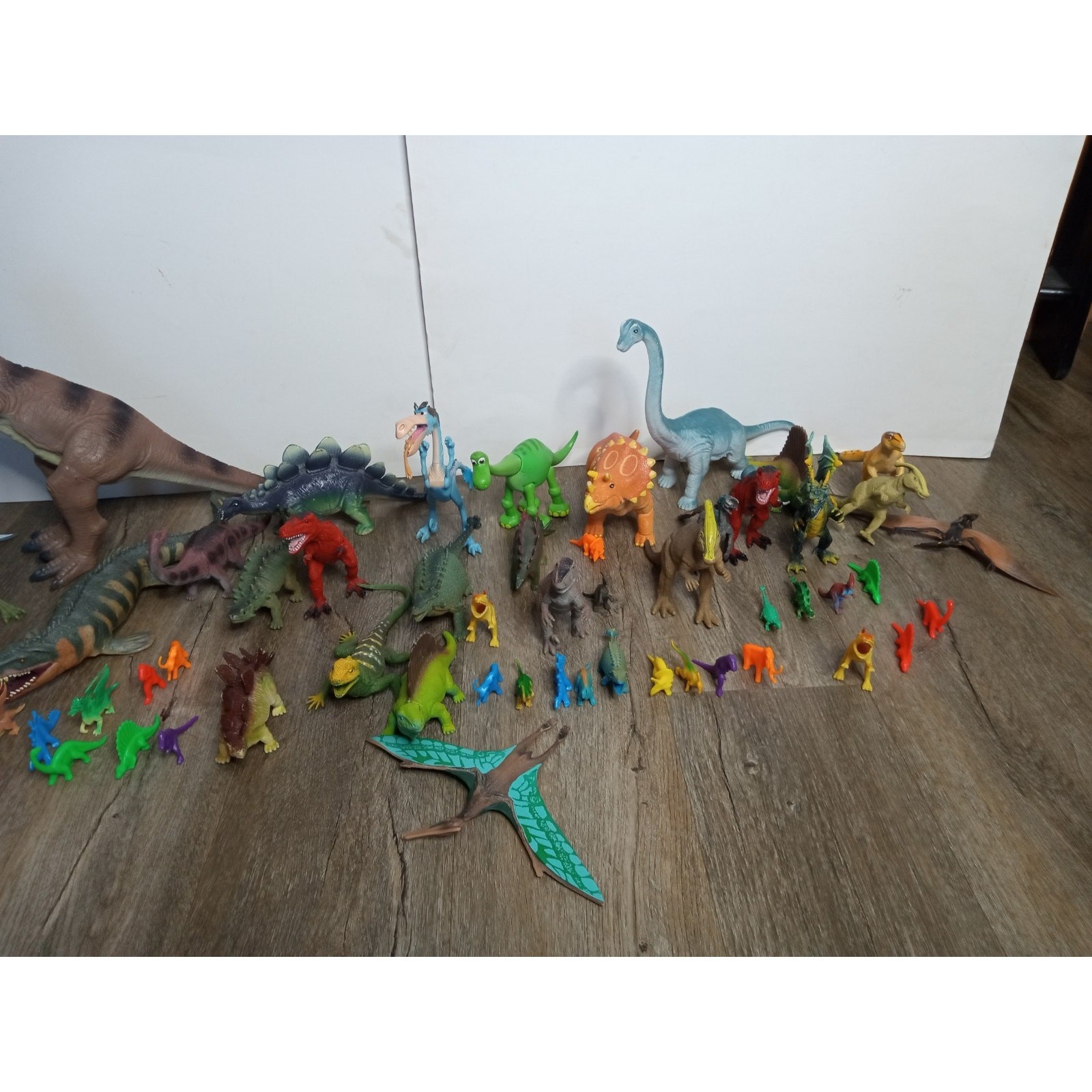 Lot Of 55+ Dinosaur Hard Plastic Toy Various Sizes