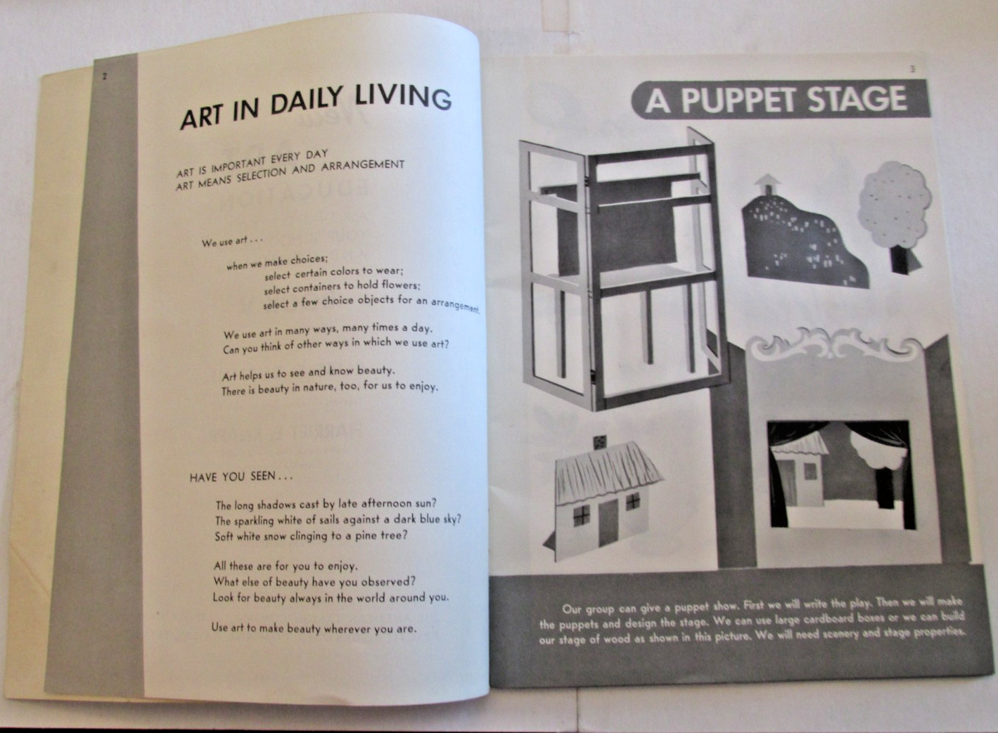 VTG 1944 America Crayon Company NEW ART EDUCATION Booklet School Home Community