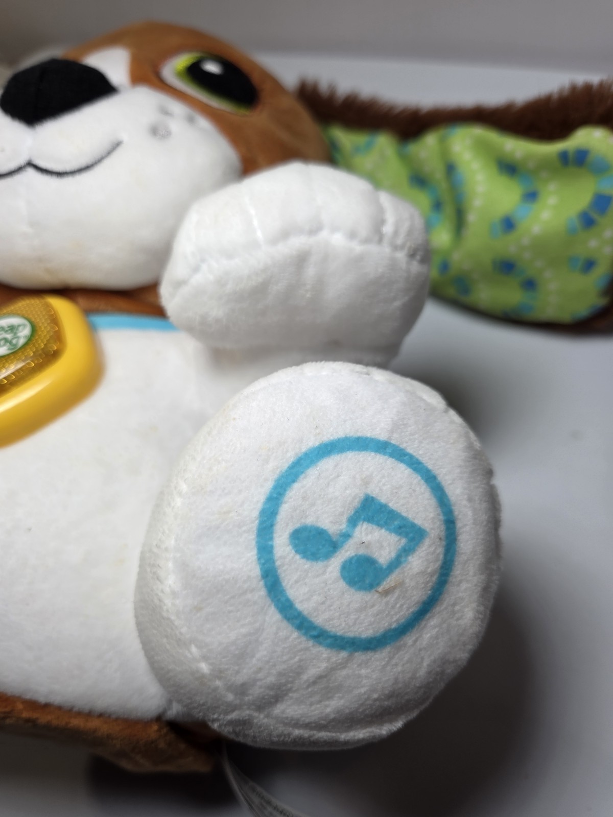 Leap Frog Speak & Learn Puppy W/ Interactive Talk Back And Motion Feature