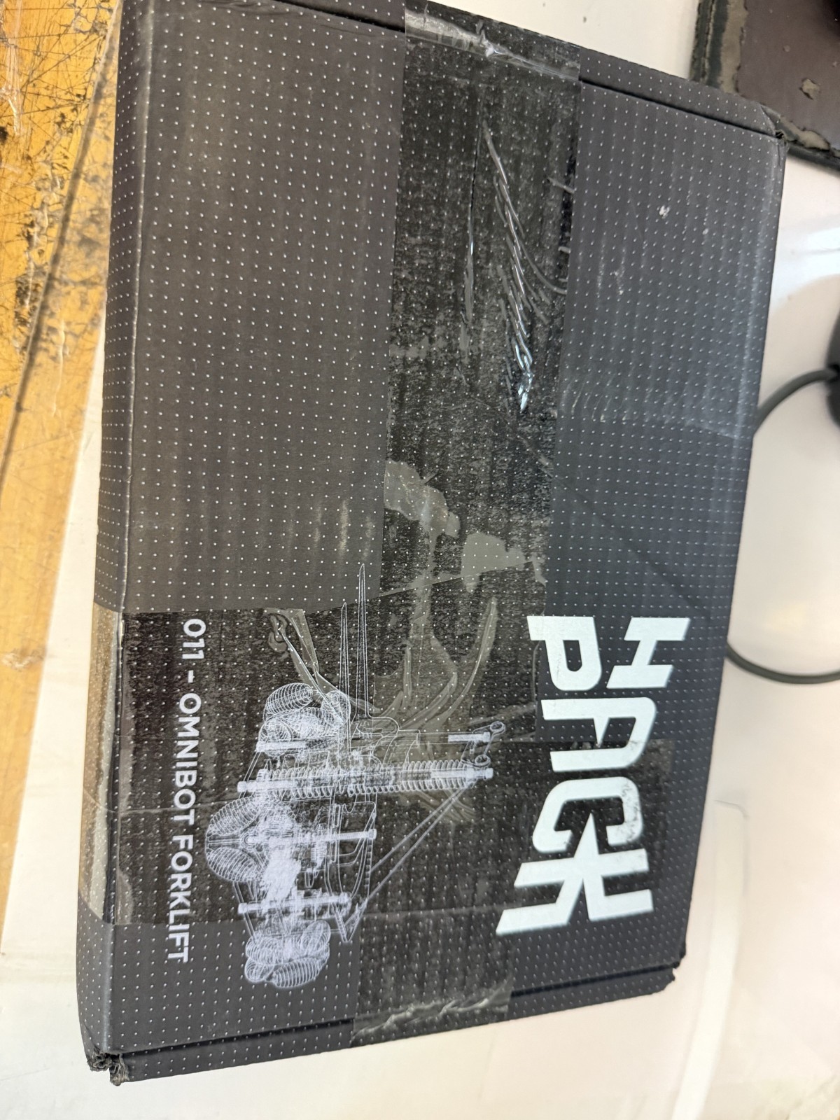crunchlabs Hack Pack 011- Omnibot Forklift