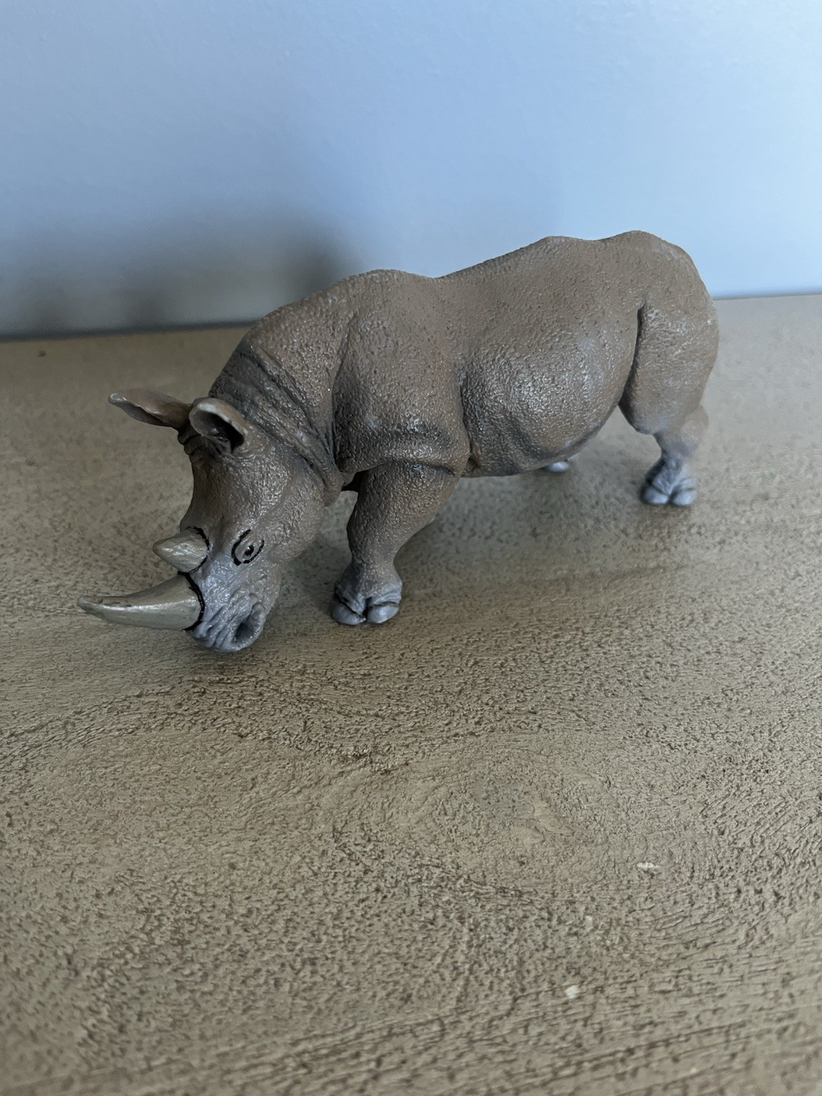 Safari LTD White Rhino 2010 Pre Owned Good Condition See Photos