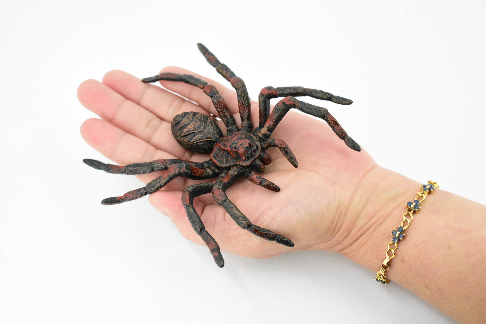 Wolf Spider, Hand Painted, Realistic Figurine, Model, Gift 5″ CH186 BB115