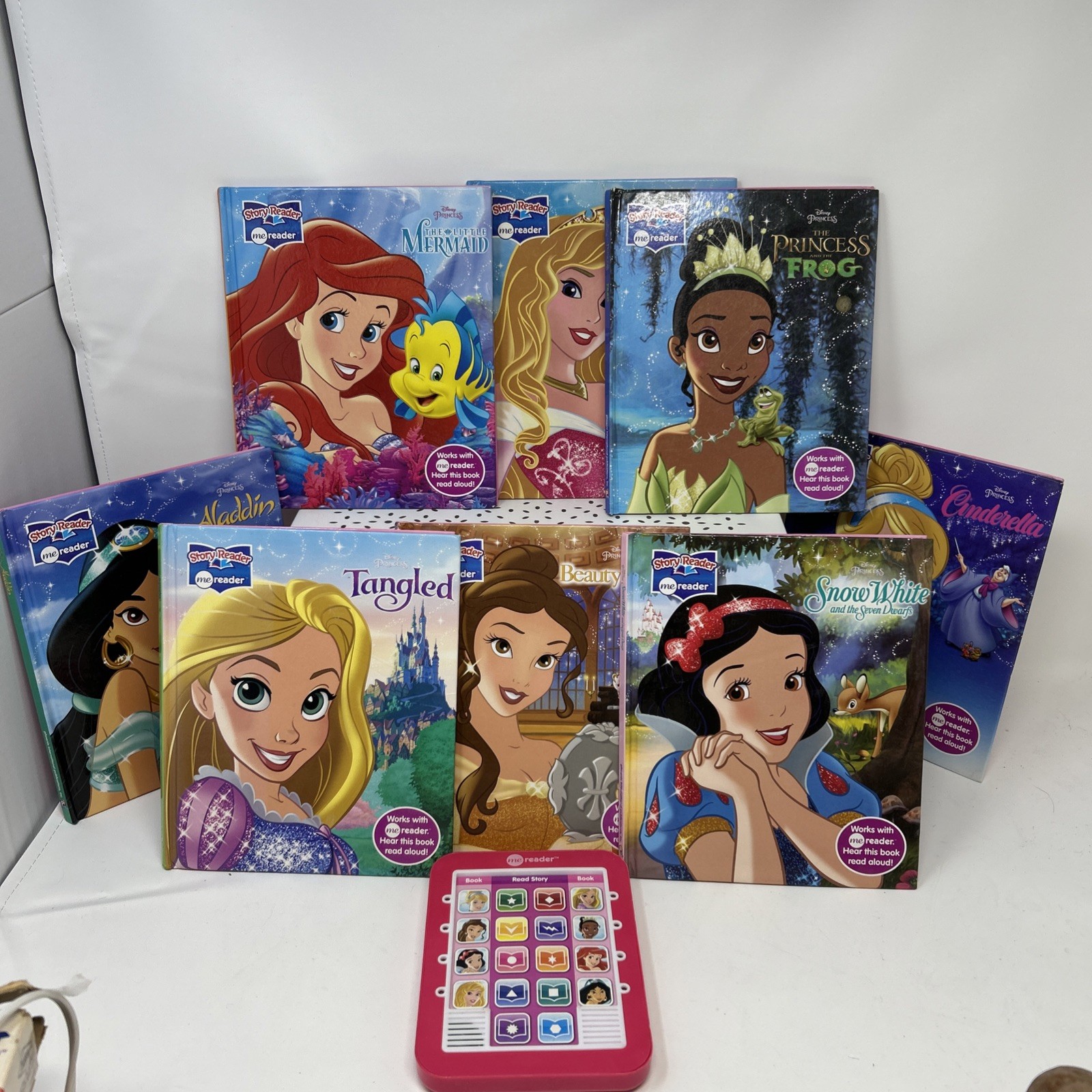Disney Princess ME READER with 8 Books Electronic Story Reader/ Works Great!