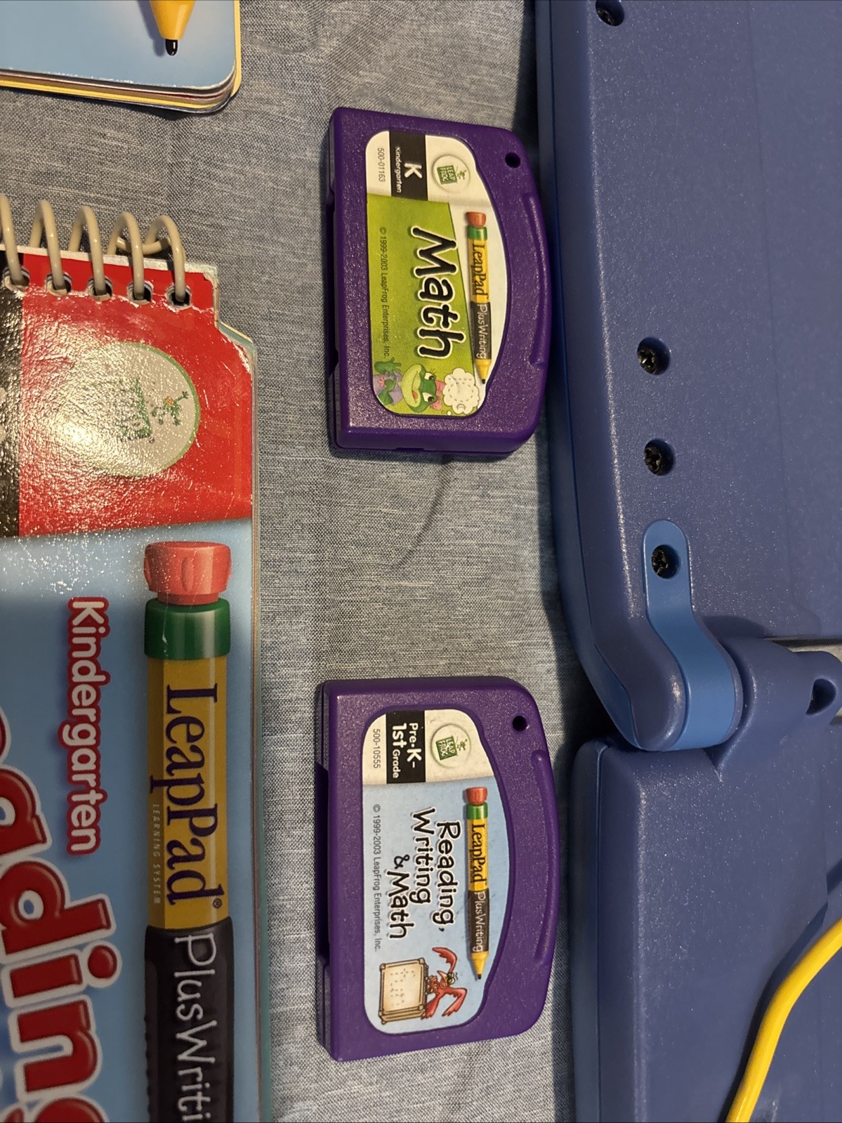LeapFrog LeapPad Carrying Case 3 Books and 2 Games Tested and Working