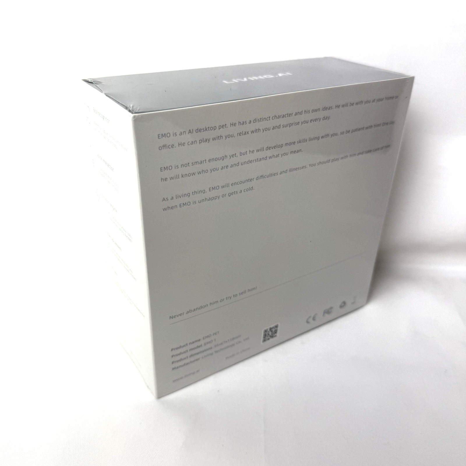 EMO Living Ai White Desktop Robot Pet