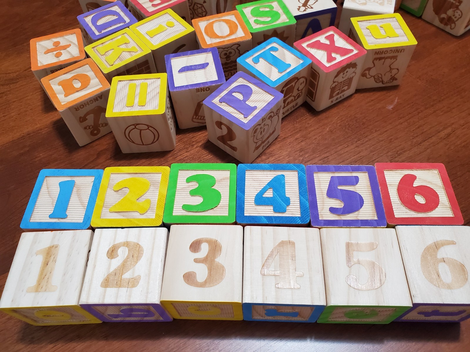 40 pc Set Playskool Wooden Blocks- Letters, Numbers & Pictures