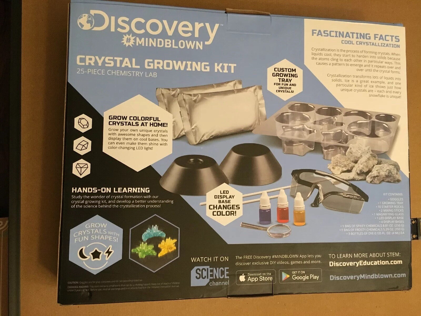 Discovery Kids 25 Piece Lab Crystal Growing Kit With Mold Shapes & Light Display
