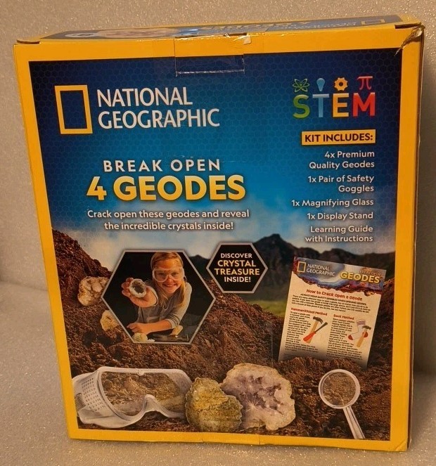 National Geographic NGGEO4 Break Open 4 Geodes Kit STEM Ages 8 And Up