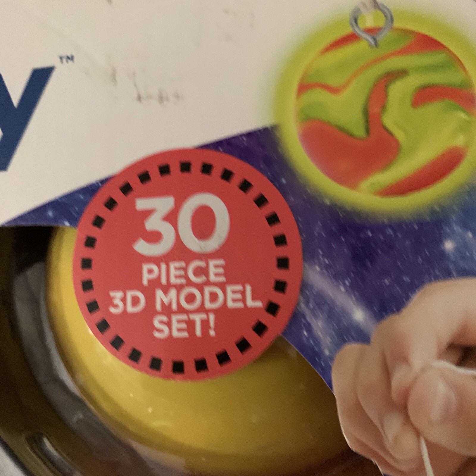 NEW Discovery Kids Solar System Model  Age 8+ 30 Piece 3D Model Kit