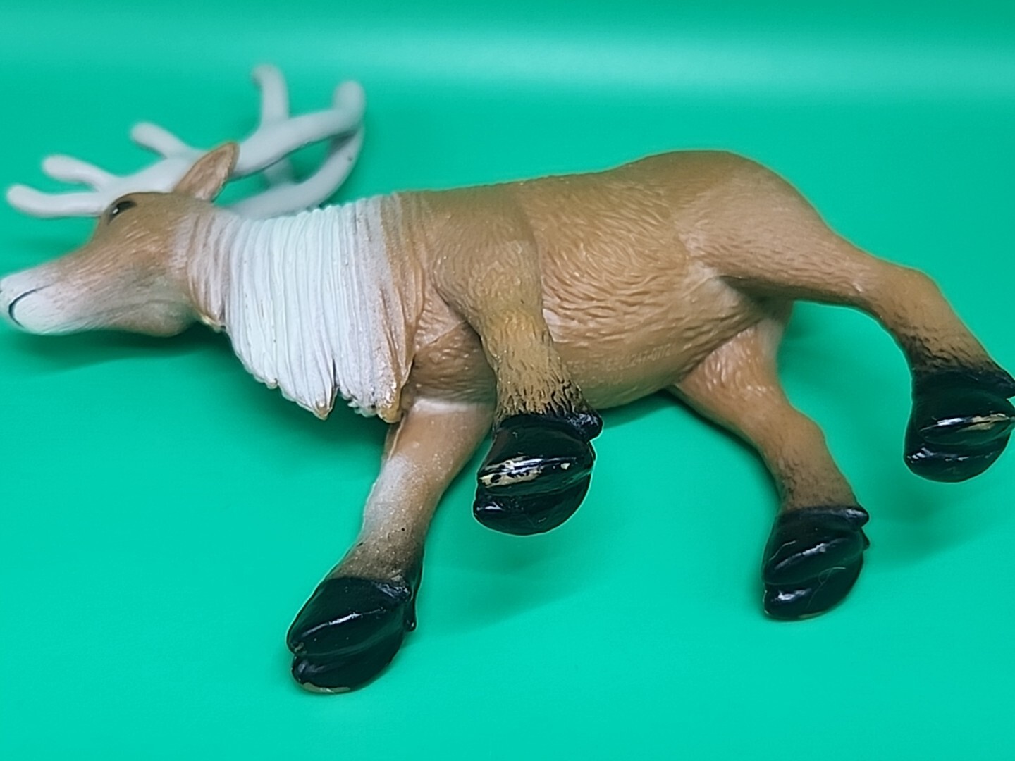 Reindeer & Polar Bear North Pole Alaska Wildlife Toy Animal Figure Lot Christmas