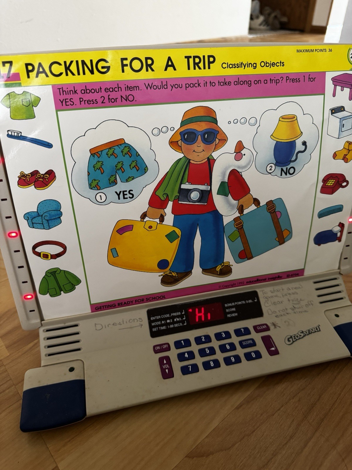 GeoSafari EI-8865 Electronic Learning Game VINTAGE TESTED WORKS W/ Tons Of Cards