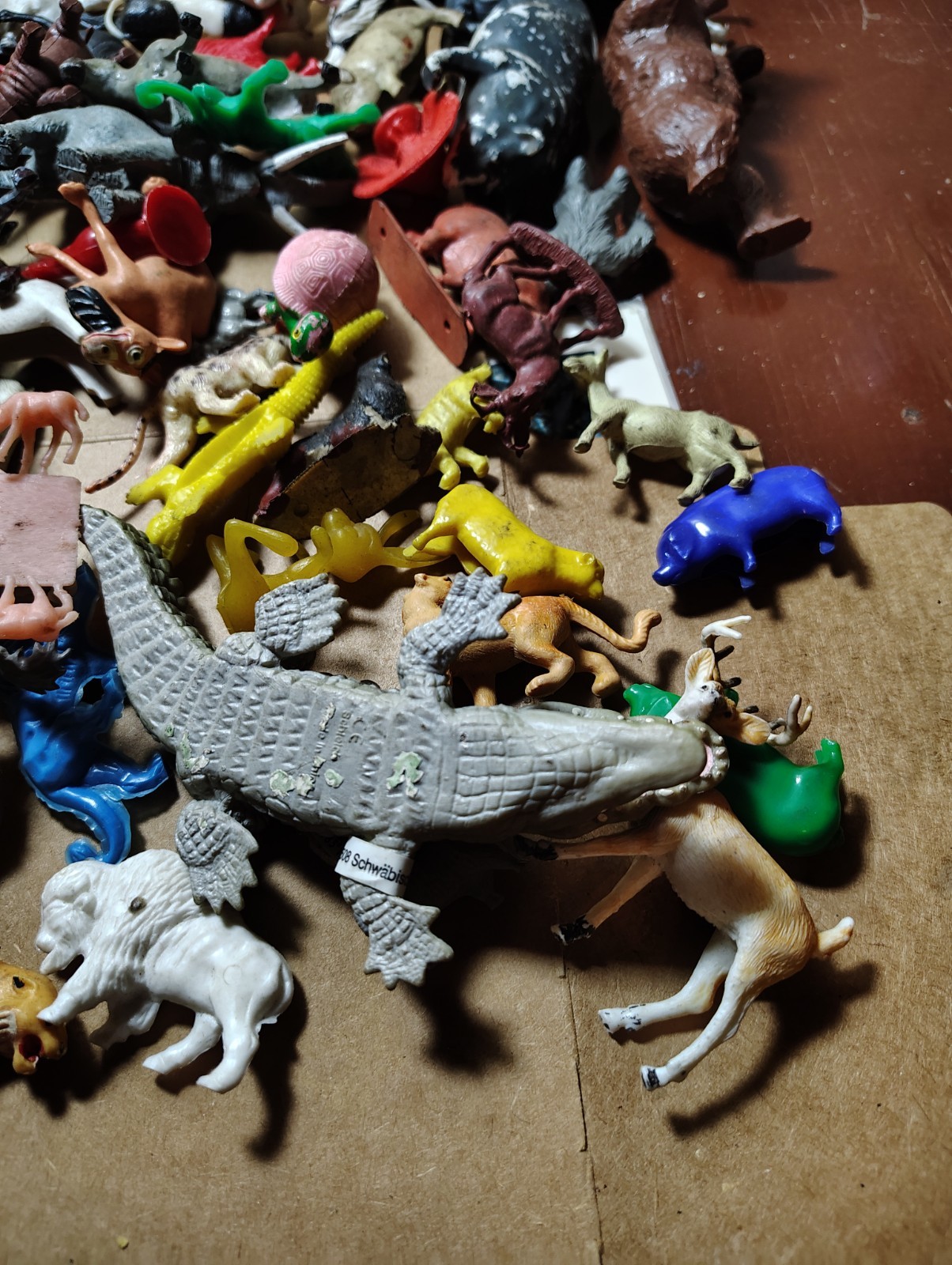 Vintage Plastic Rubber Animal Figures Lot Zoo Farm Safari Dinosaur Toys 3 Lbs
