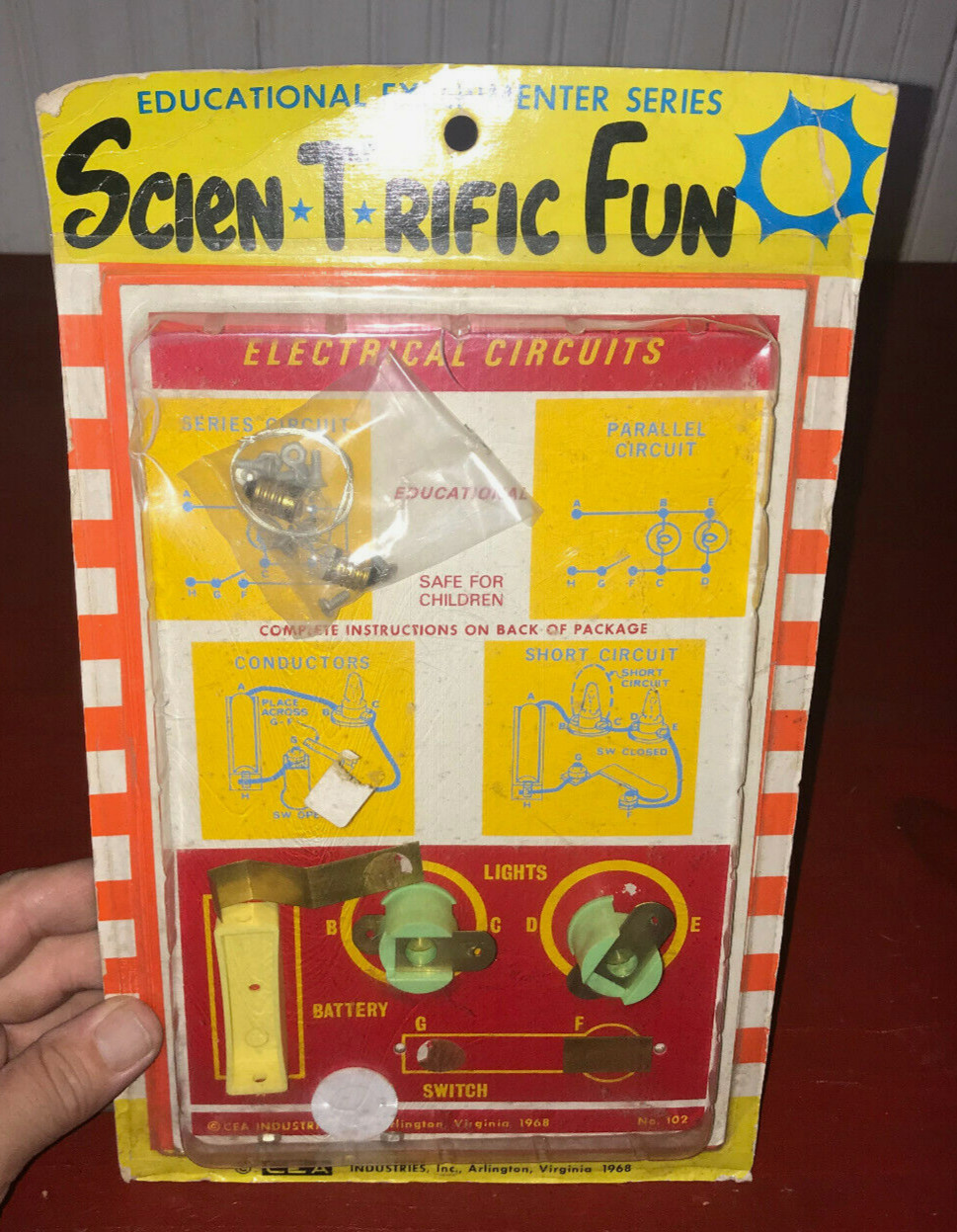 1968 Scien*T*rific Fun Educational Experimenter Electrical Circuit Set