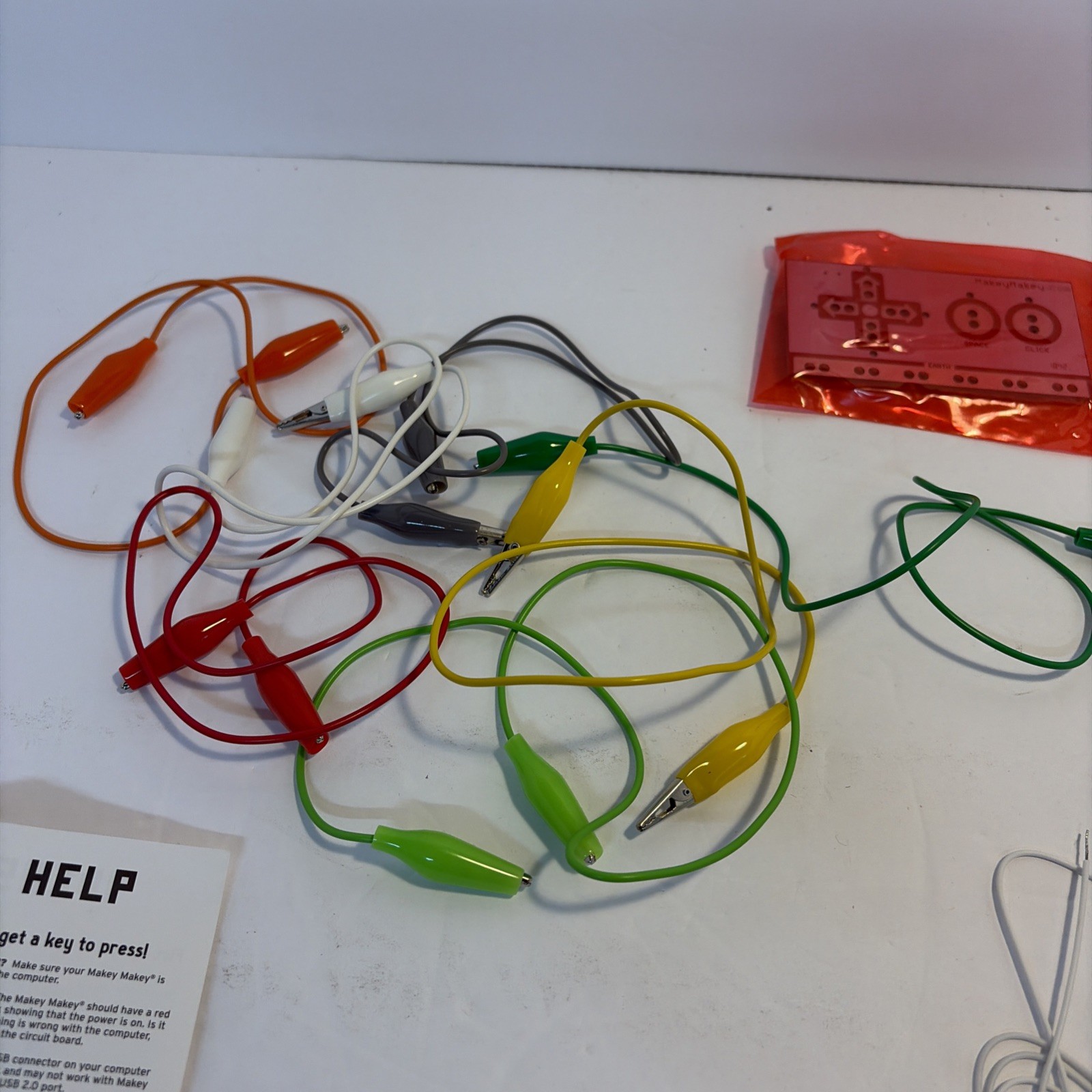 Makey Makey Invention KIT from JoyLabz – Hands-on Technology – New Open Box