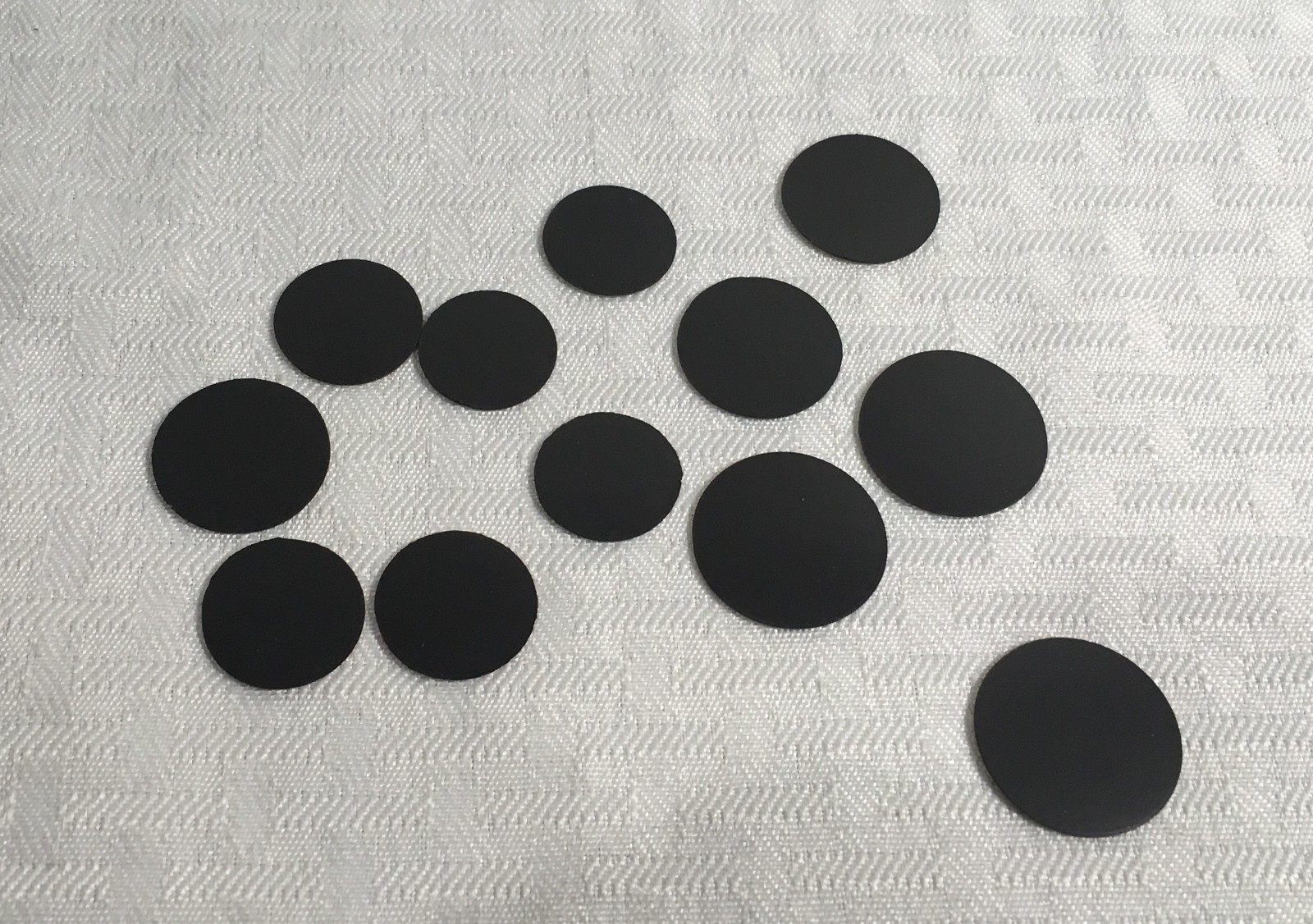 MATH MANIPULATIVE / MAGNETIC COINS MONEY / 140 PEICES PENNY NICKEL DIME QUARTER