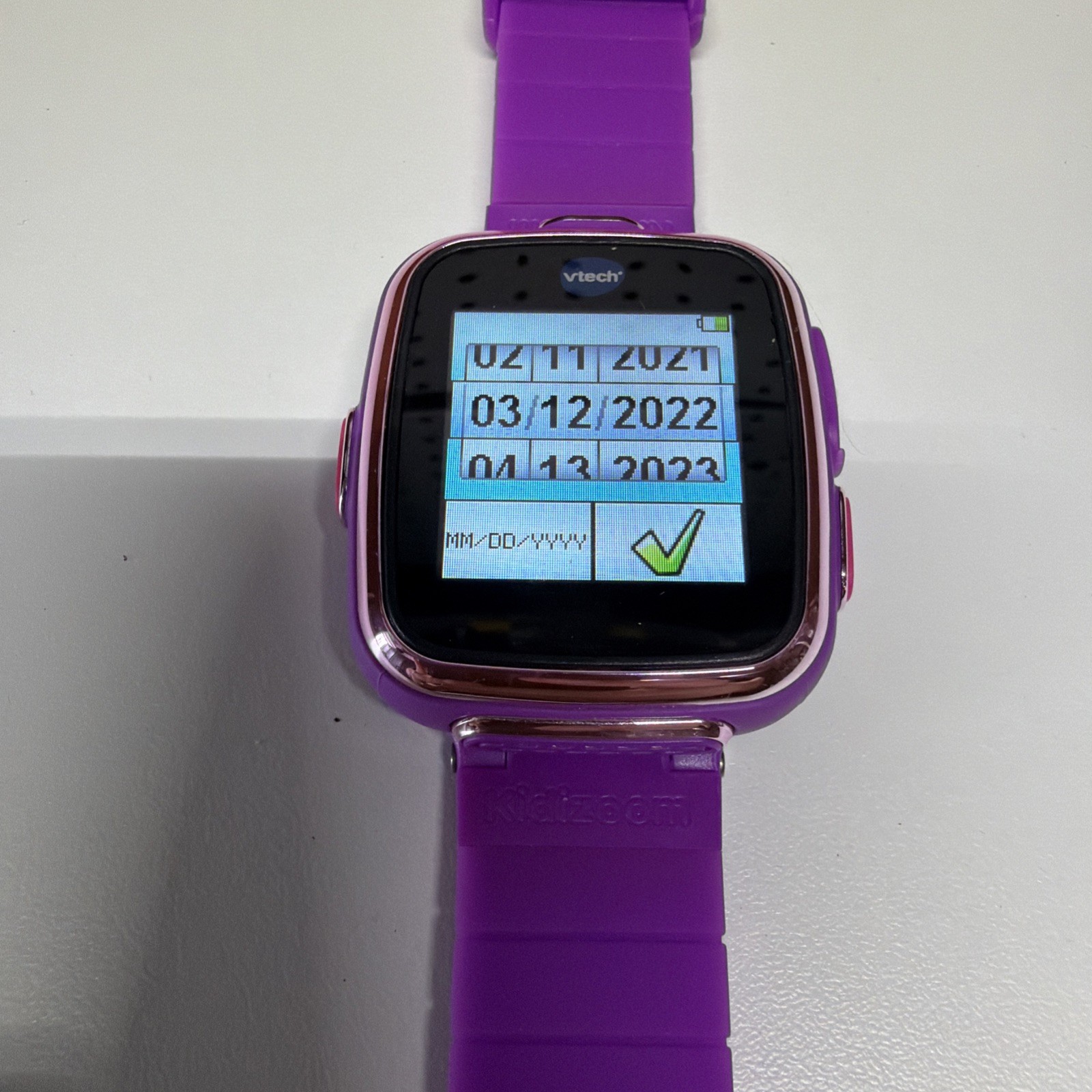 V-Tech Kids Smart Watch – Purple, Games, Camara, Video, EXCELLENT Condition