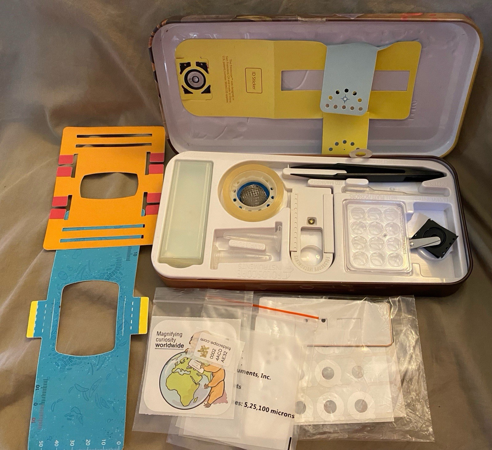 Foldscape Instruments Deluxe Paper Microscope Kit in Tin Case – Never Been Used