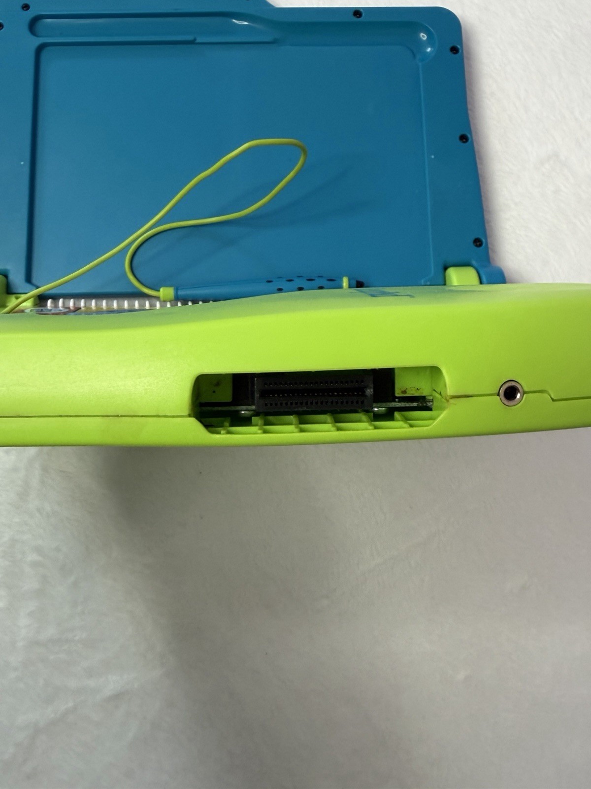 Leapfrog LeapPad Learning Game System Console Model 57-000-01 w/backpack TESTED