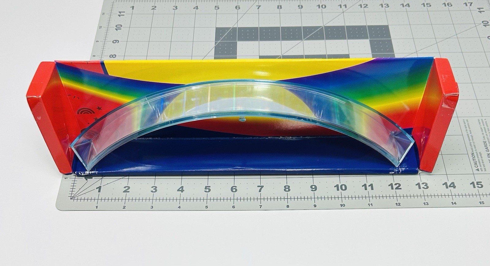 Rainbow Spectra-Arc Window Prism Rainbow Maker Sparkling 1998 DaMert Vintage