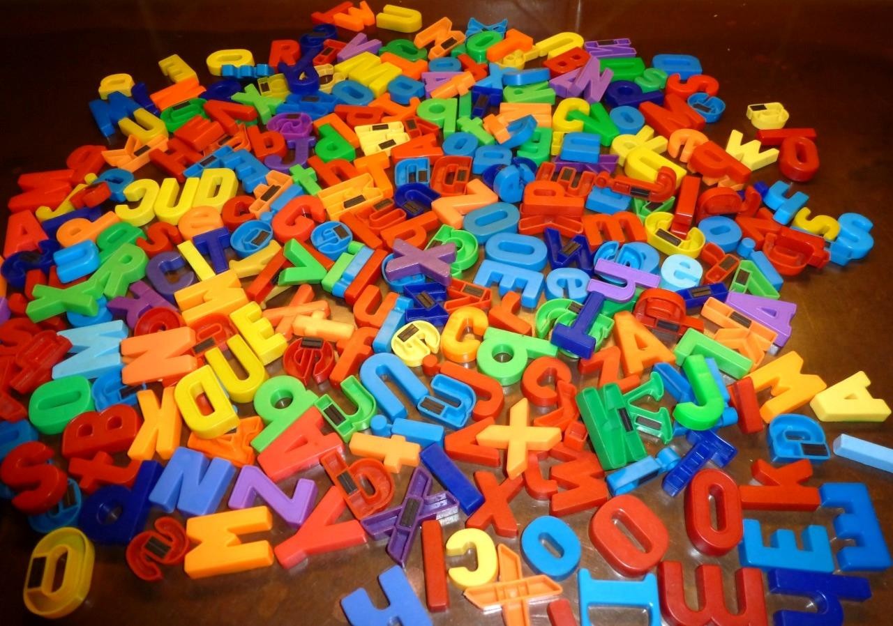Magnetic Letters Mixed Lot of 292 Letters Upper and Lower Case Letters Plastic