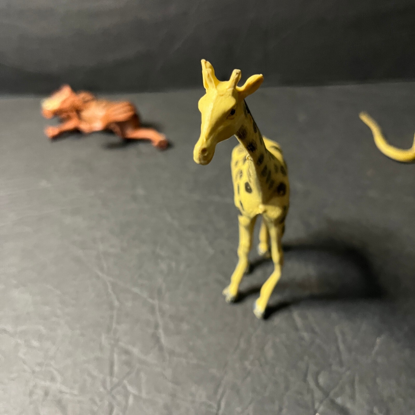 Lot of 9 Animals Figures Plastic Realistic Wild Zoo Giraffe Lion Snakes Camel