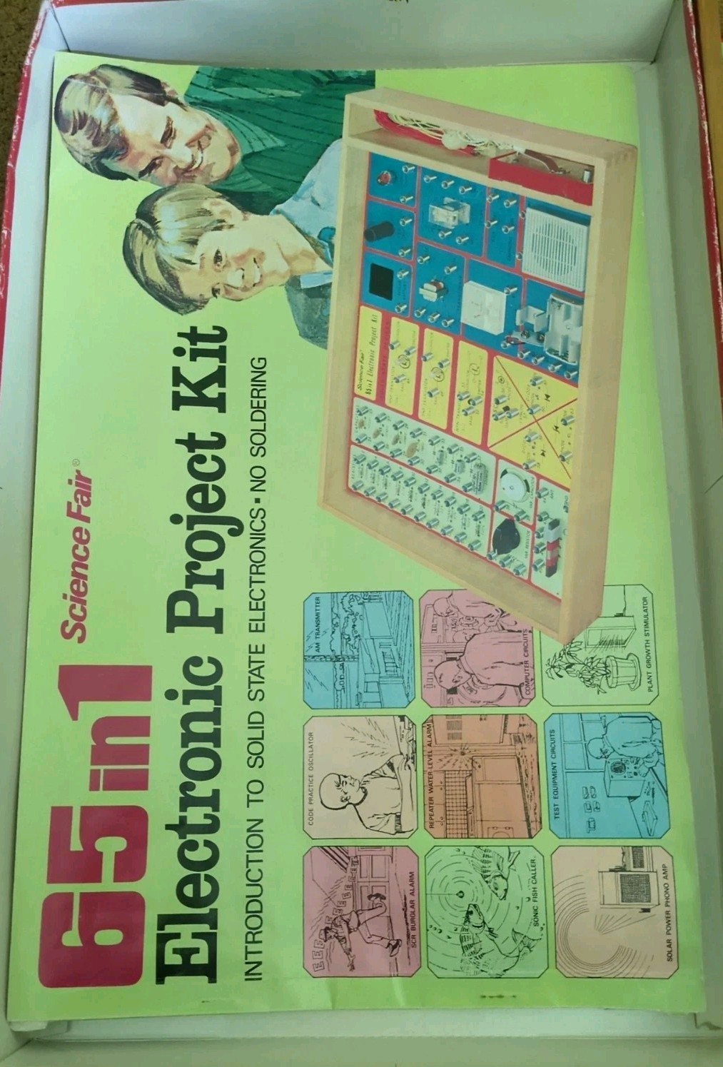 Vintage 1972 65 in 1 Science Fair Electronics Project Kit Cat. No. 28-250